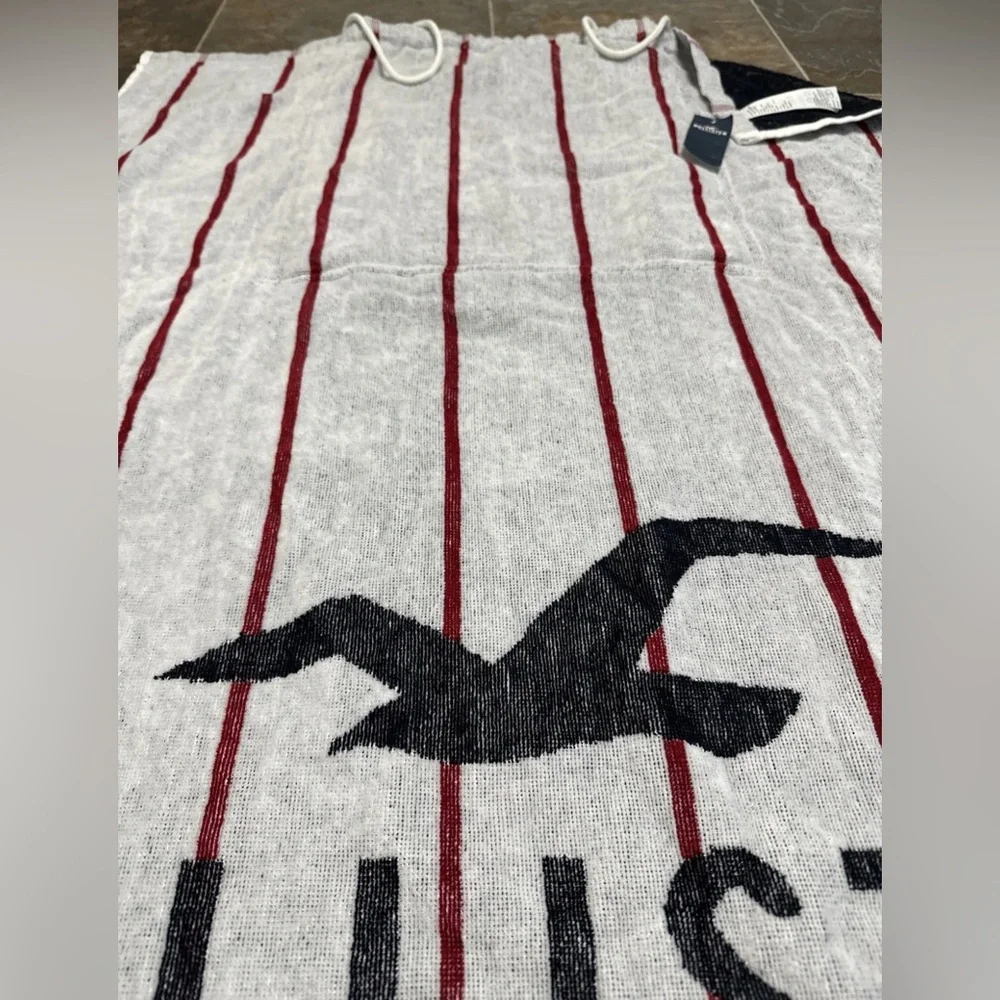 Rare Special Edition Hollister Backpack Beach Towel 59x30 White Red Blue. Cotton